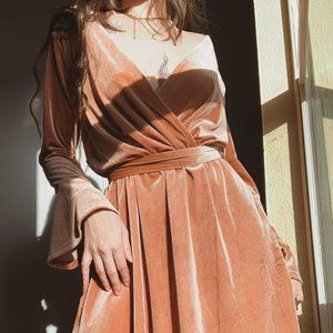 ✨SOLD✨ Pink Bell-Sleeve Velvet Dress